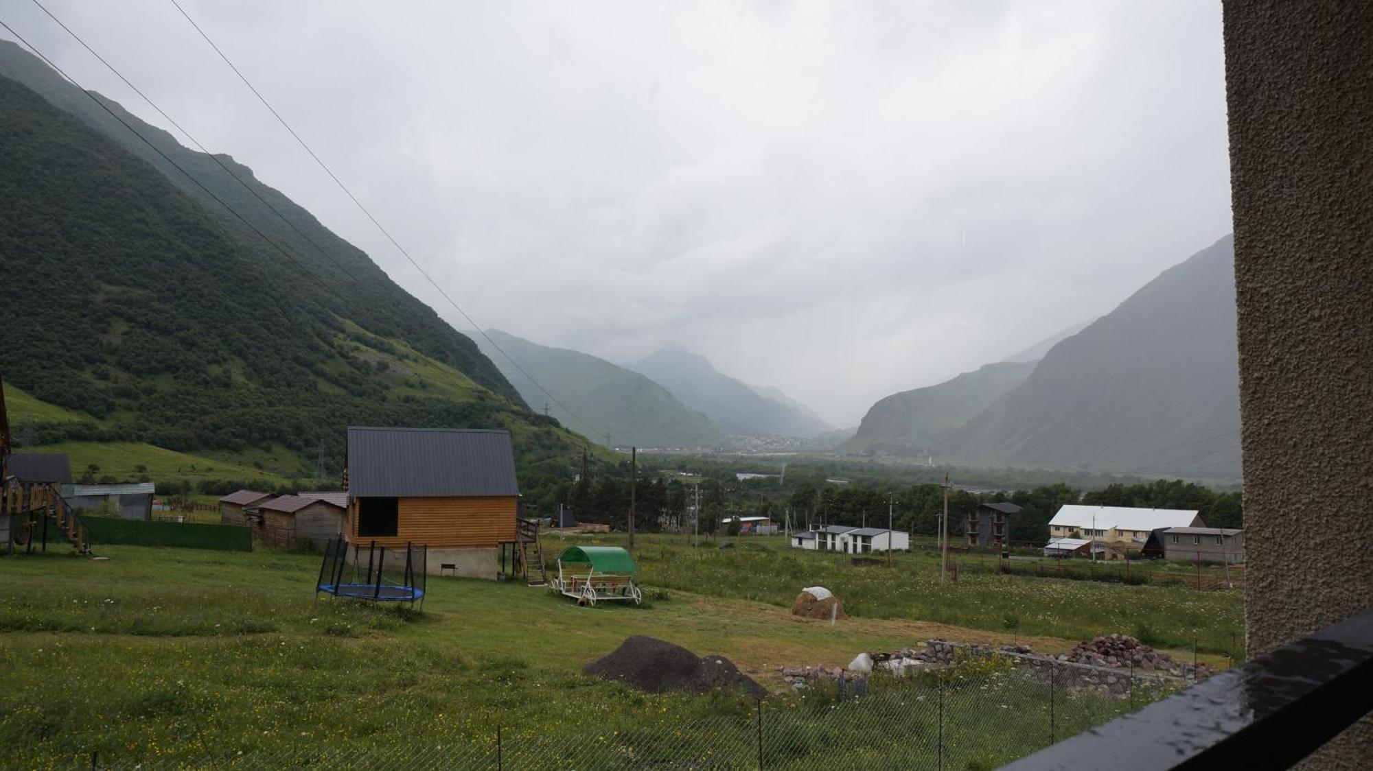 Hotel Arte Kazbegi Exterior foto