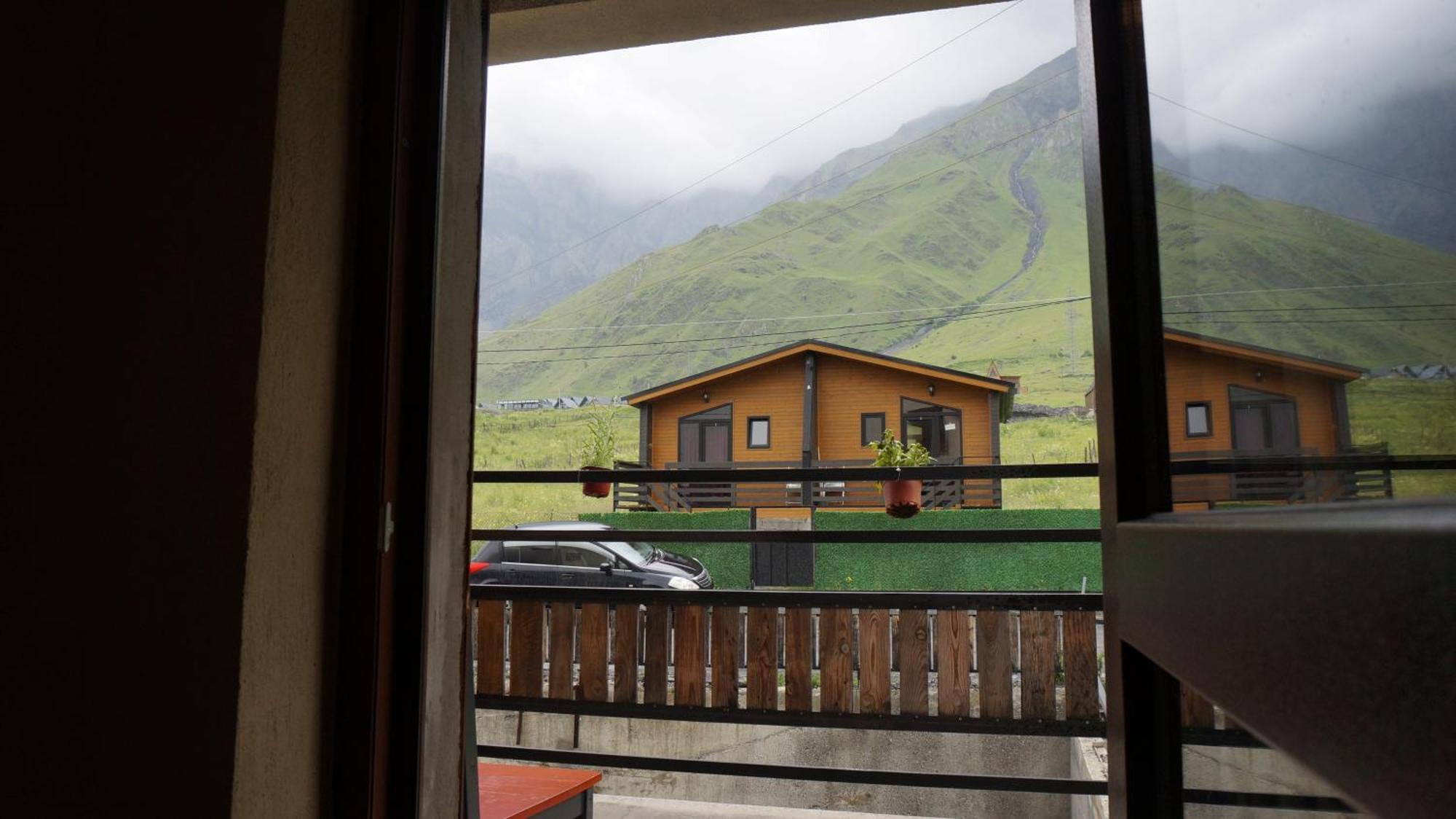 Hotel Arte Kazbegi Exterior foto