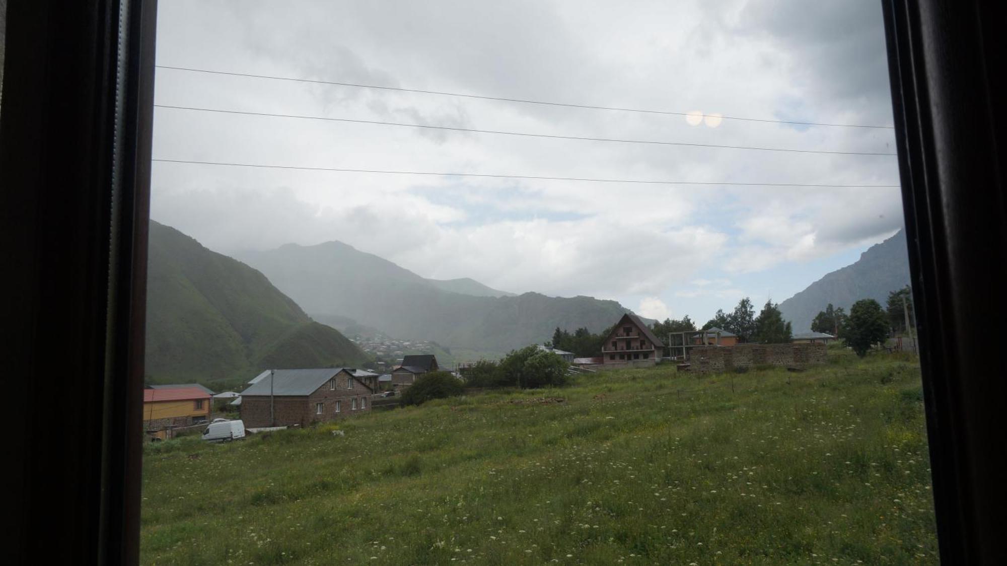 Hotel Arte Kazbegi Exterior foto