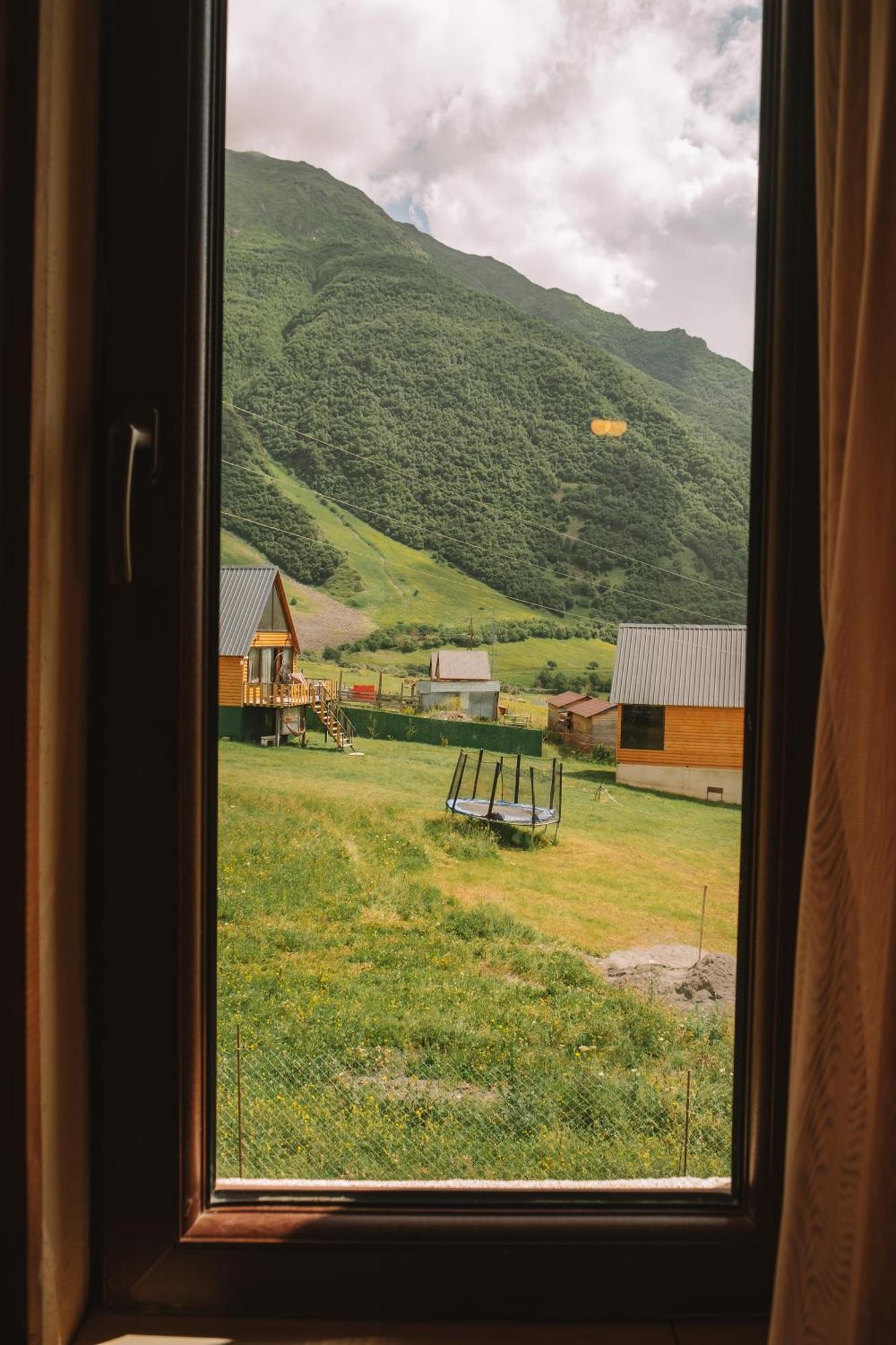 Hotel Arte Kazbegi Exterior foto